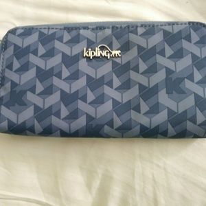 NWOT Kipling Top Zipper Wallet